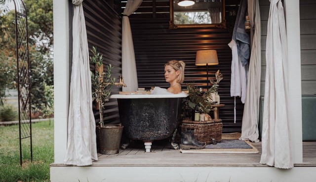 Mountford Cottage - Close to Metung Hot Springs & Golf Course