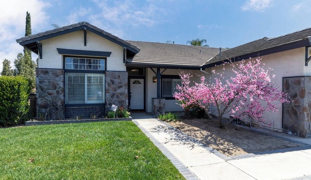 Move-in Special! 4BD Home – First Month 4,500 USD