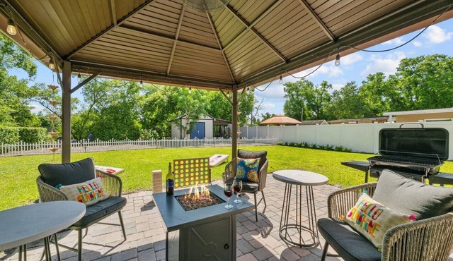 Movie Night Bar~Fire Pit~Hammocks~Games~Renovated