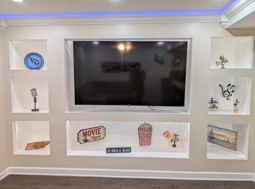 Movie Night Retreat I Hot Tub I Games I Theater