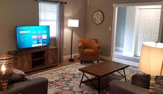 Movie Room. Fenced Yard. 50 Min to Dollywood.