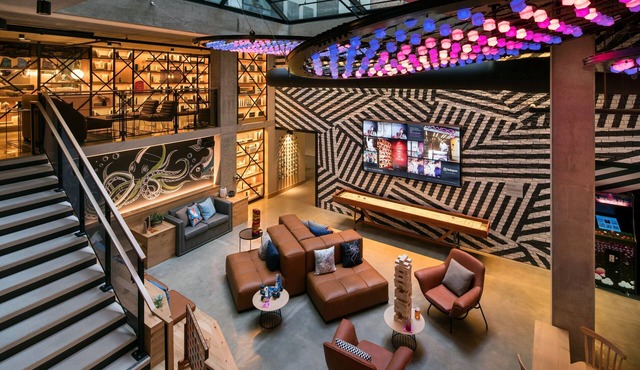 Moxy San Diego Downtown/Gaslamp Quarter