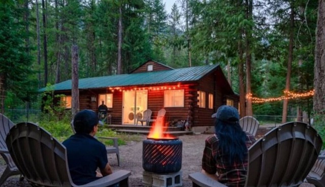 Moyie River Hideaway