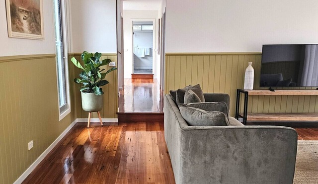 Mr Bass: Modern Coastal Farmhouse