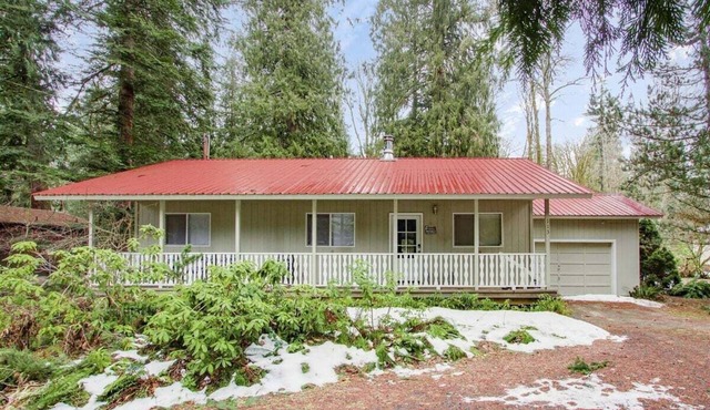 Mr. Gnomerson's Hideaway | AC, EV, Pets