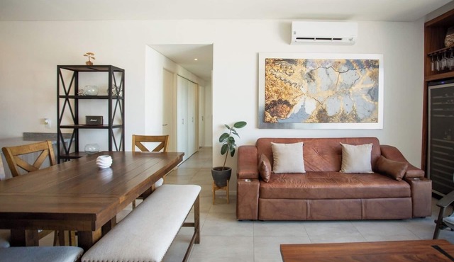 Mr W | 3BR Large Apartment Pool+Amenities
