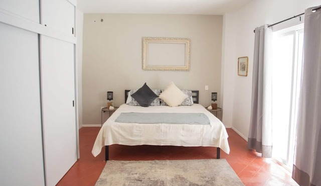 Mr. W | Classic House 5BR in Coolest Neighbourhood