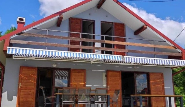 Mrežnica - Zelena Oaza - Ganzes Ferienhaus mit Mehr als 100 qm