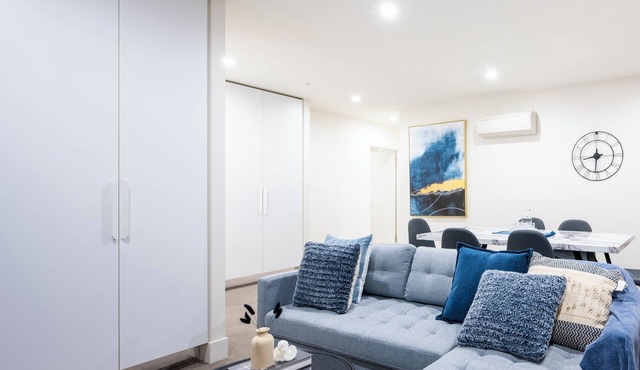 MSA Vision: 3-Bed 2-Bath apartment with Balcony, City Views, Gym, Pool & Parking