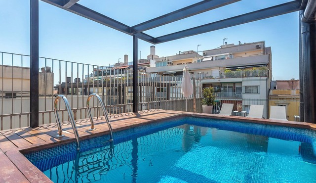 MSB Rooftop Pool City Center