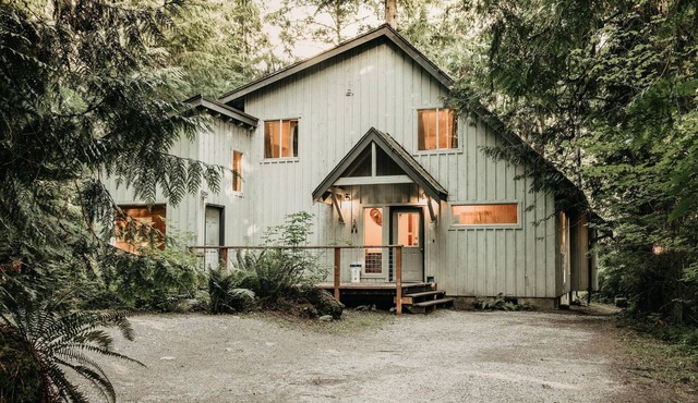 Mt. Baker Rim Cabin #19 - Hot Tub - Sauna - BBQ