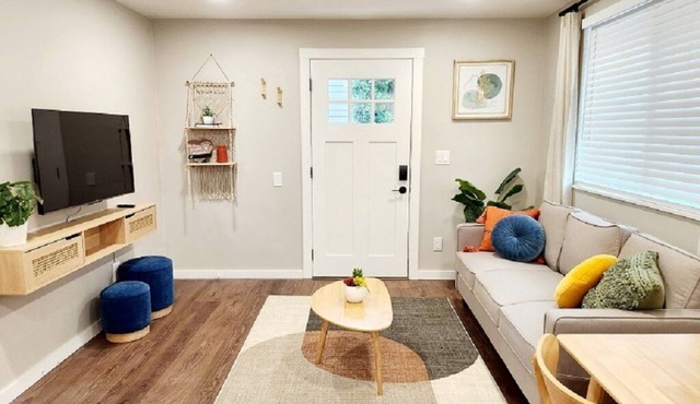 Mt. Hood Hideaway in Gresham - Troutdale