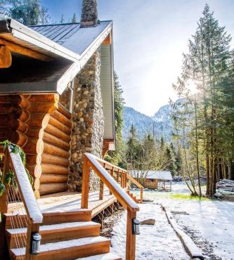 Mt Pilchuck view Cedar's Cabin