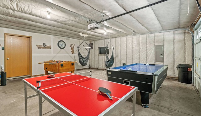 Mt. Rainier Cabin-Hot Tub-AC-Quiet