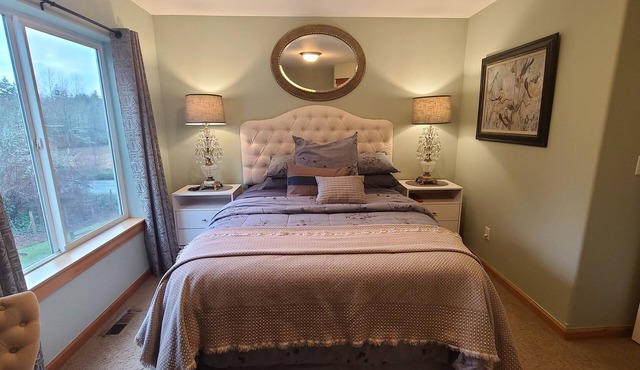 Mt Rainier Way Bedroom with Private Full Bath