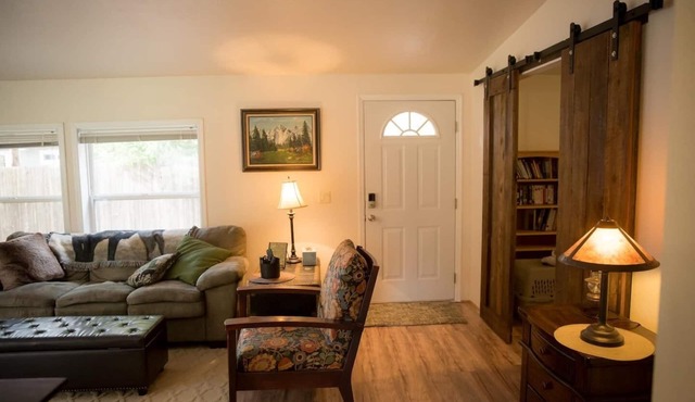 Mt Rainier & White Pass Family Getaway + Hot Tub