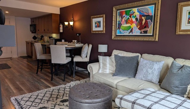 Mt. Slope Great View 1 Bed Condo