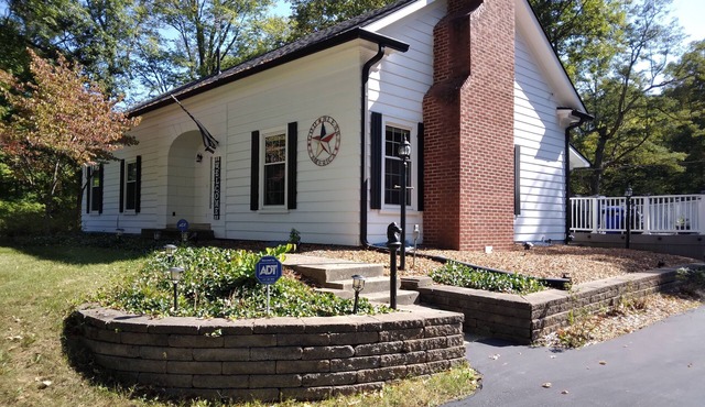 Mt Summit Lake Lodge