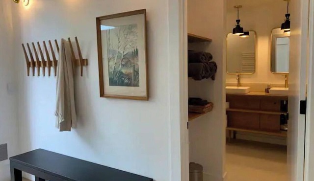 Mt. Tabor/SE Portland Modern Warm Oasis