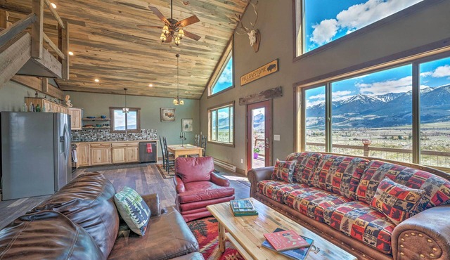 Mtn-View Cabin 40 Mi to Yellowstone Ntl Park!