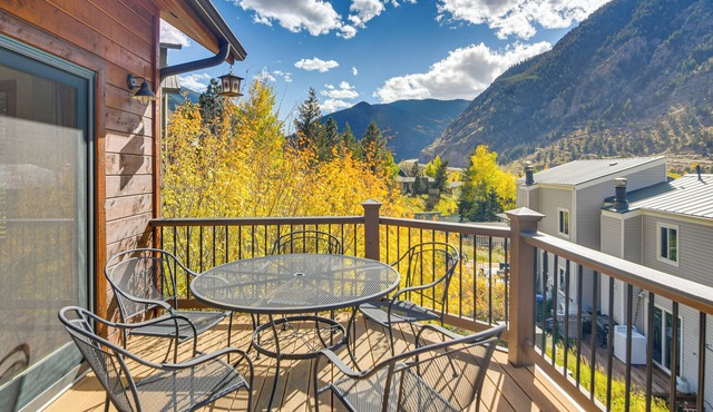 Mtn-View Cabin w/Private Hot Tub in Georgetown!