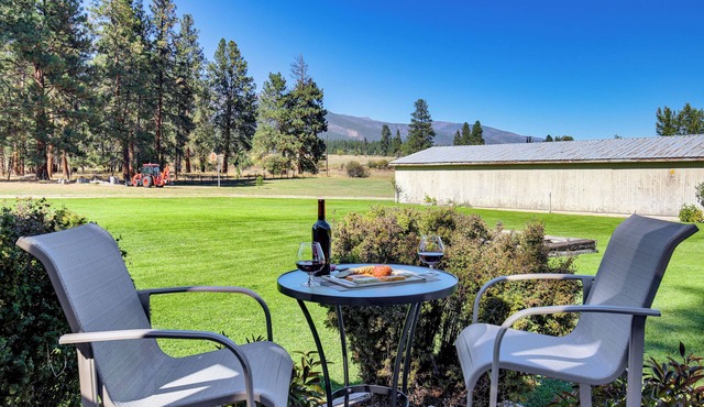 Mtn-View Stevensville Cottage: Hike, Fish, Explore