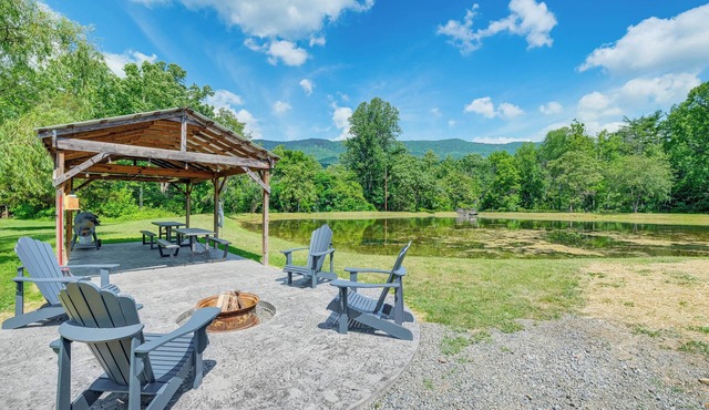 Mtn Views & Idyllic Setting! Clifton Forge Retreat