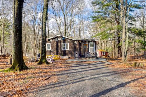 Mtn Views + On-Site Hiking Trails: Catskills Cabin