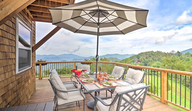 Mtn Views! Outdoorsy Hideaway in Hot Springs