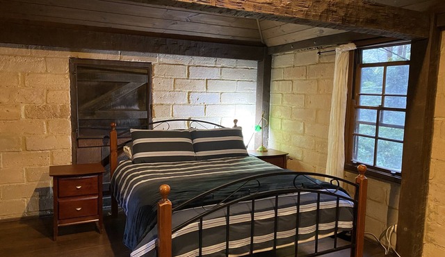 Mud Brick Cottage @ Hidden Valley Retreat Cottages