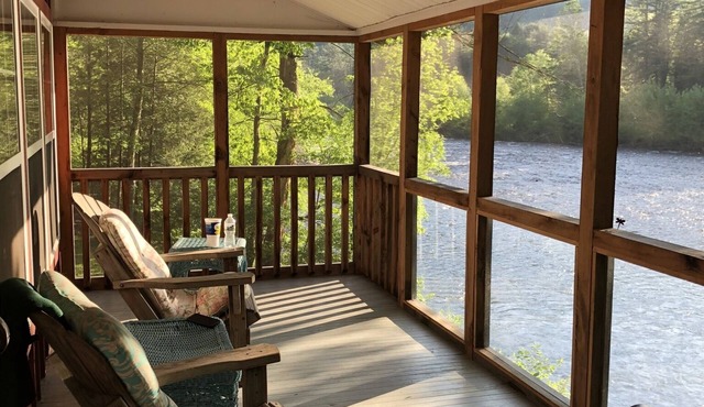 Muddy Feet Retreat - A Cozy Cabin on the Loyalsock Creek