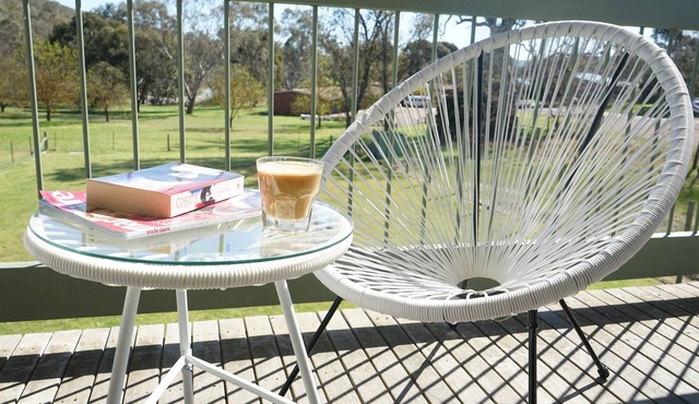 Mudita at Bonnie DoonSleeps 8. All linen supplied