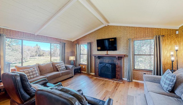 Mueller Fairway House