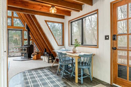 Muetze Lake Lookout By StayLage