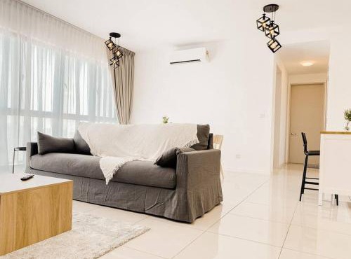 Muji Design Spacious Family 3R3B @ IOI Resort City