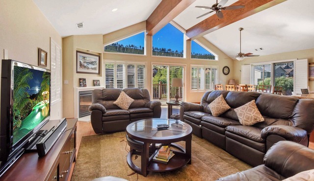 Mule Meadows | Classy, Split level South Tahoe home!