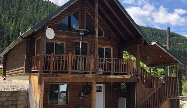 Mullan Idaho Mountain Getaway