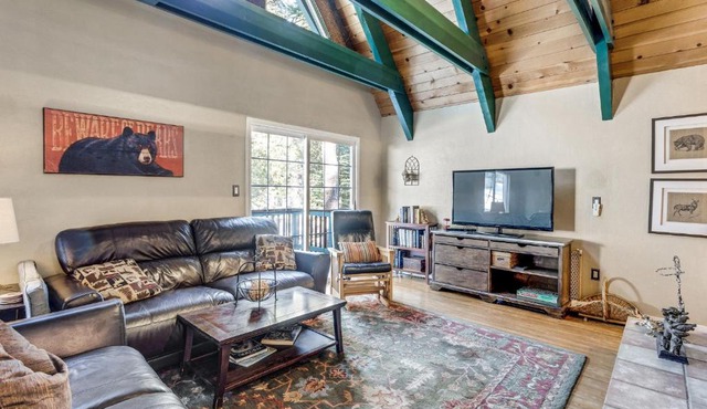 Multi-Family Cabin in Great Location #183