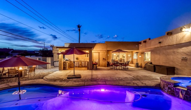 Multi-Family, Lakeview: Ample RV/Boat Parking, Pet Friendly, Abundant Amenities