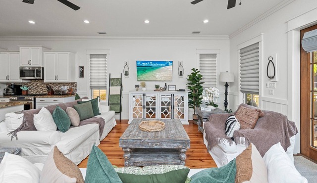 🌊 Multiple Pools | Pickleball | Bikes | Close to Seaside | NatureWalk 🌴