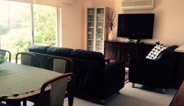 Mum's At Cowes the perfect budget friendly famo;y getaway.