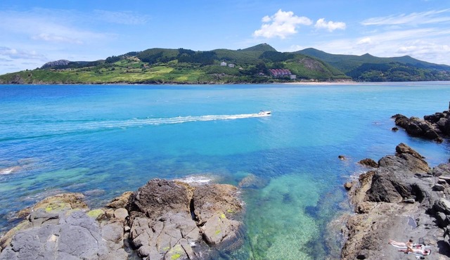 Mundaka Beach Flat + parking privado