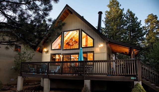 Munds Park Mountain Retreat Chalet/Cabin