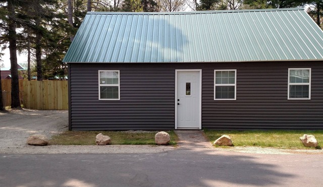 Munising Area - Walking Distance to Lake Superior - Located in Christmas