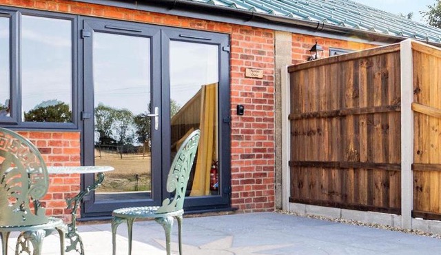 Muntjac View, Beechcroft Barns, Cawston, Norfolk