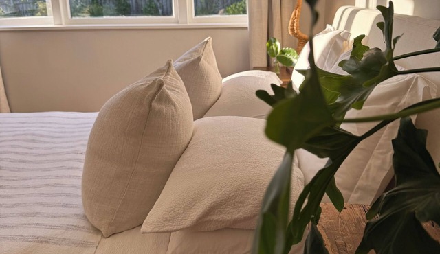 Muriwai Beachstays - Pango Cottage