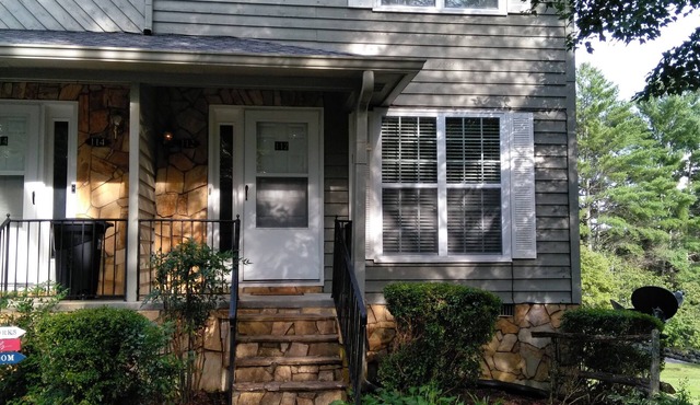 Murphy's Best Kept Secret! Magnificent Views In Murphy!