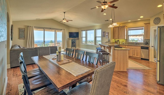 Murphys Retreat w/ 'Canyon' Views & Game Room