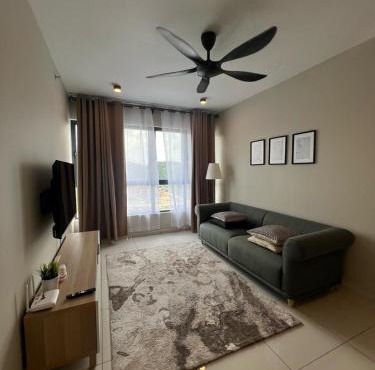 Mus Lim Mimi Homestay Gamuda Gardens