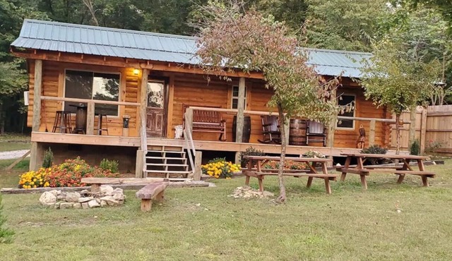 Music Mountain Retreat Cabin C